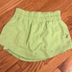 Bright green Lululemon running skirt